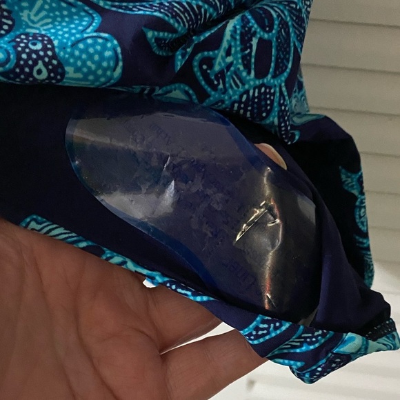 NWOT AMORESSA By MIRACLESUIT Blue Jasmine Rumba Swimsuit, Sz 6, Floral, Plunge​​ - Picture 9 of 16